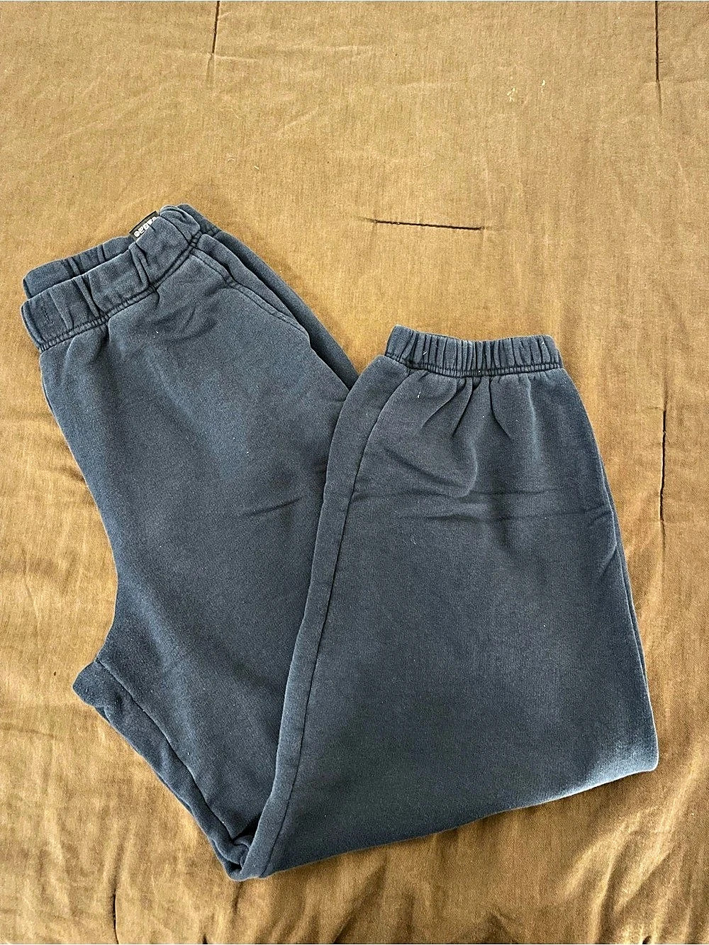 TNA Cozy Fleece Boyfriend Sweatpant Gray Medium